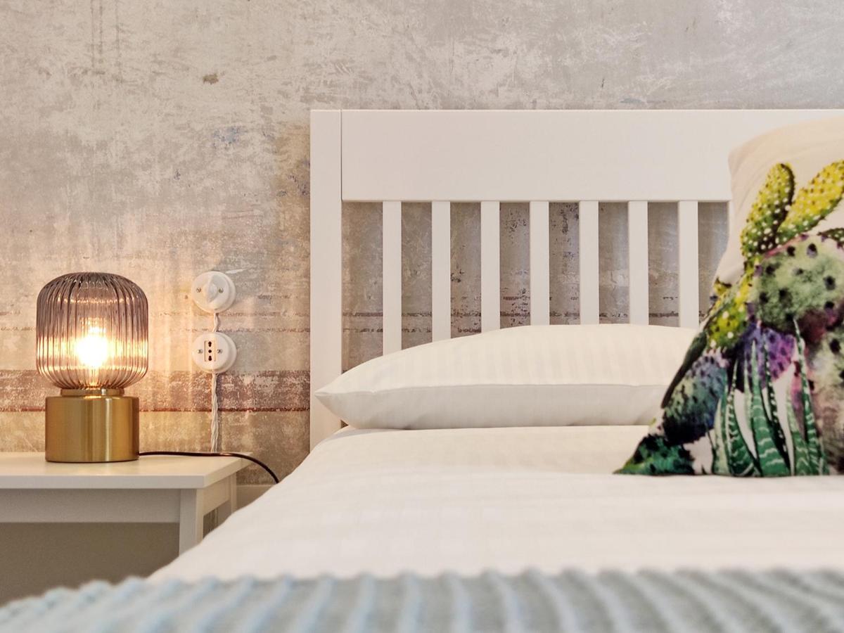 Bassi77 - Rooms & Apartments Трапани Екстериор снимка