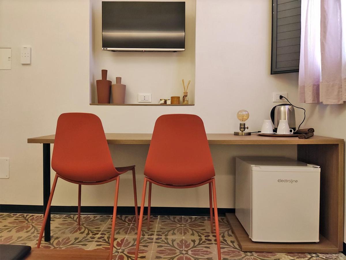 Bassi77 - Rooms & Apartments Трапани Екстериор снимка