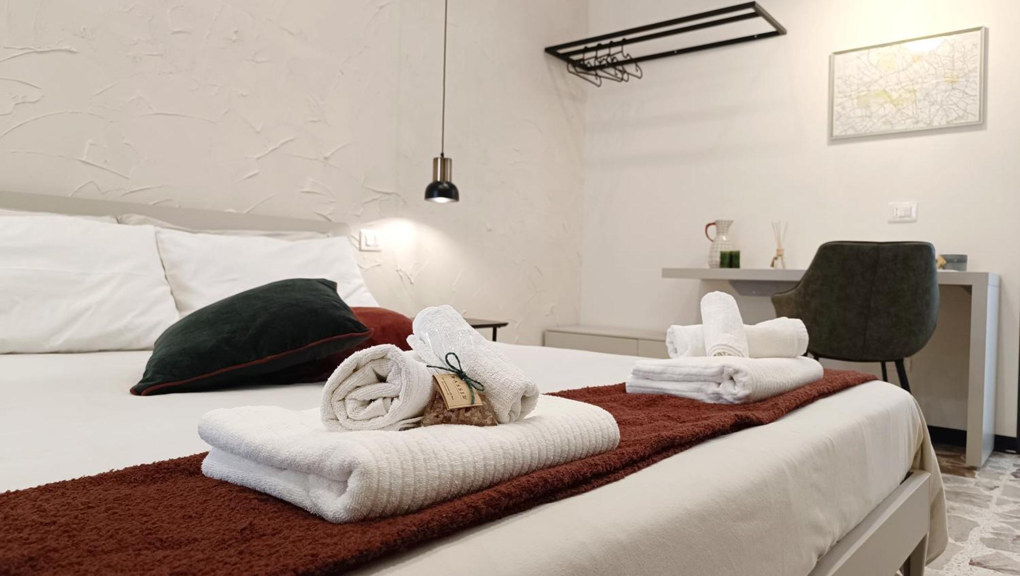 Bassi77 - Rooms & Apartments Трапани Екстериор снимка