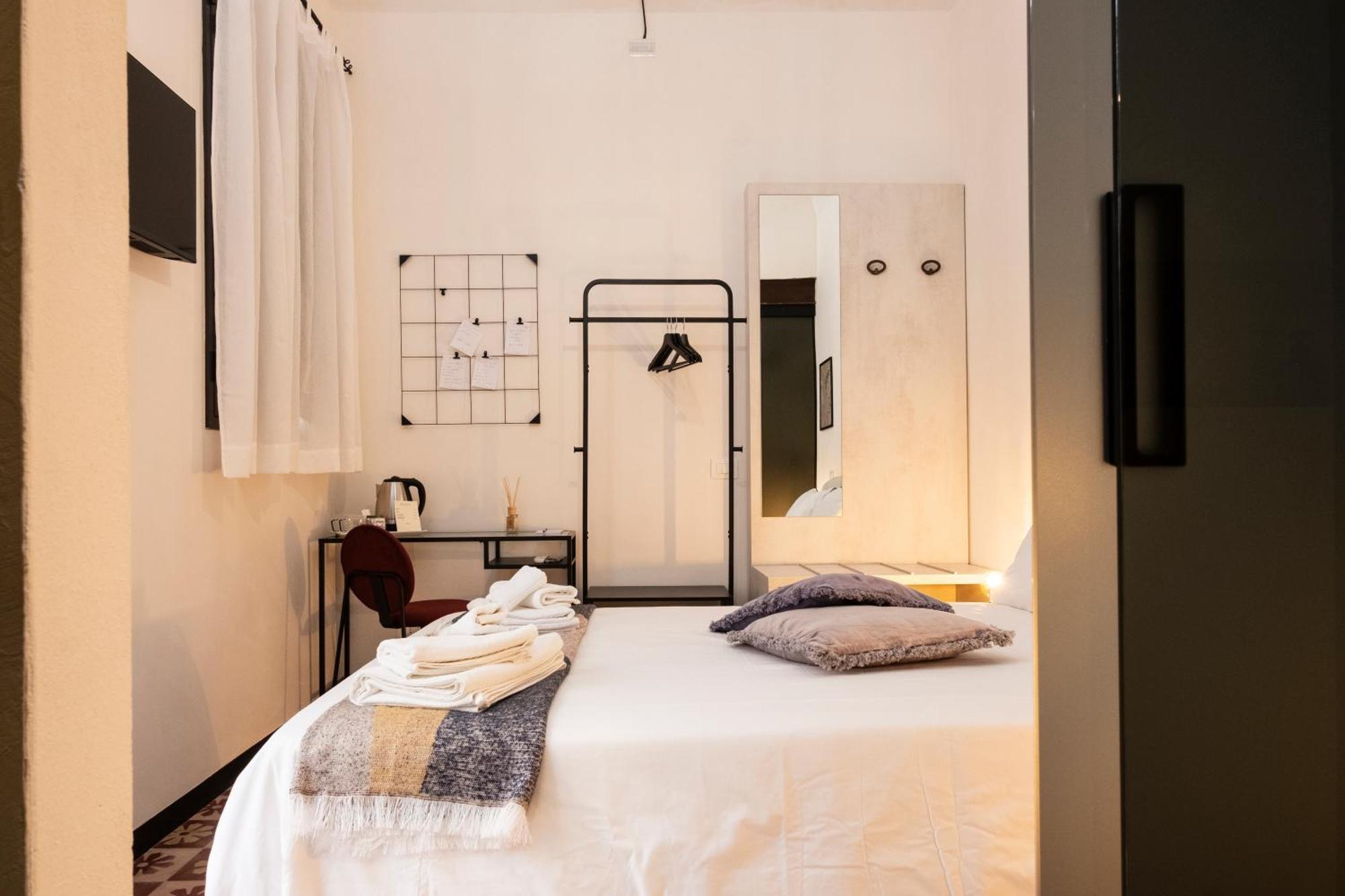 Bassi77 - Rooms & Apartments Трапани Екстериор снимка